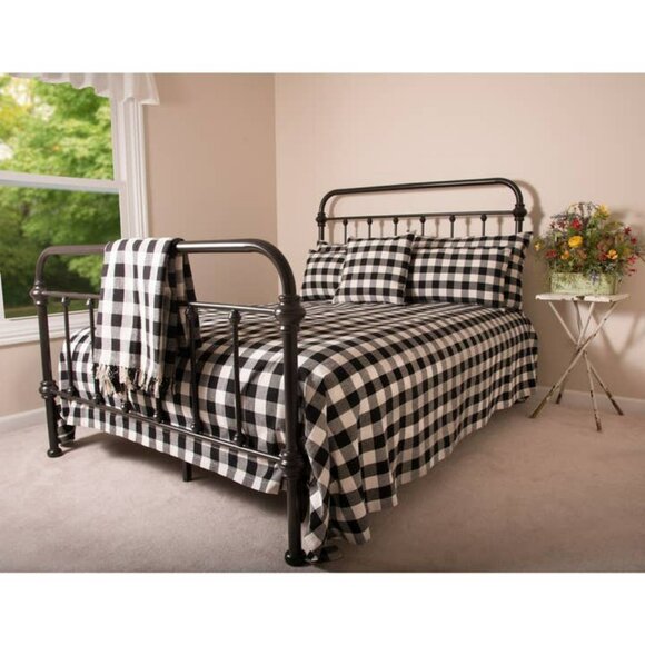 New Buffalo Check Queen Bed Cover - Picture 1 of 1